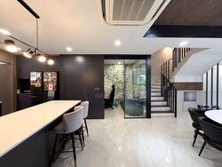 Parry Park (D19), Terrace #574192861